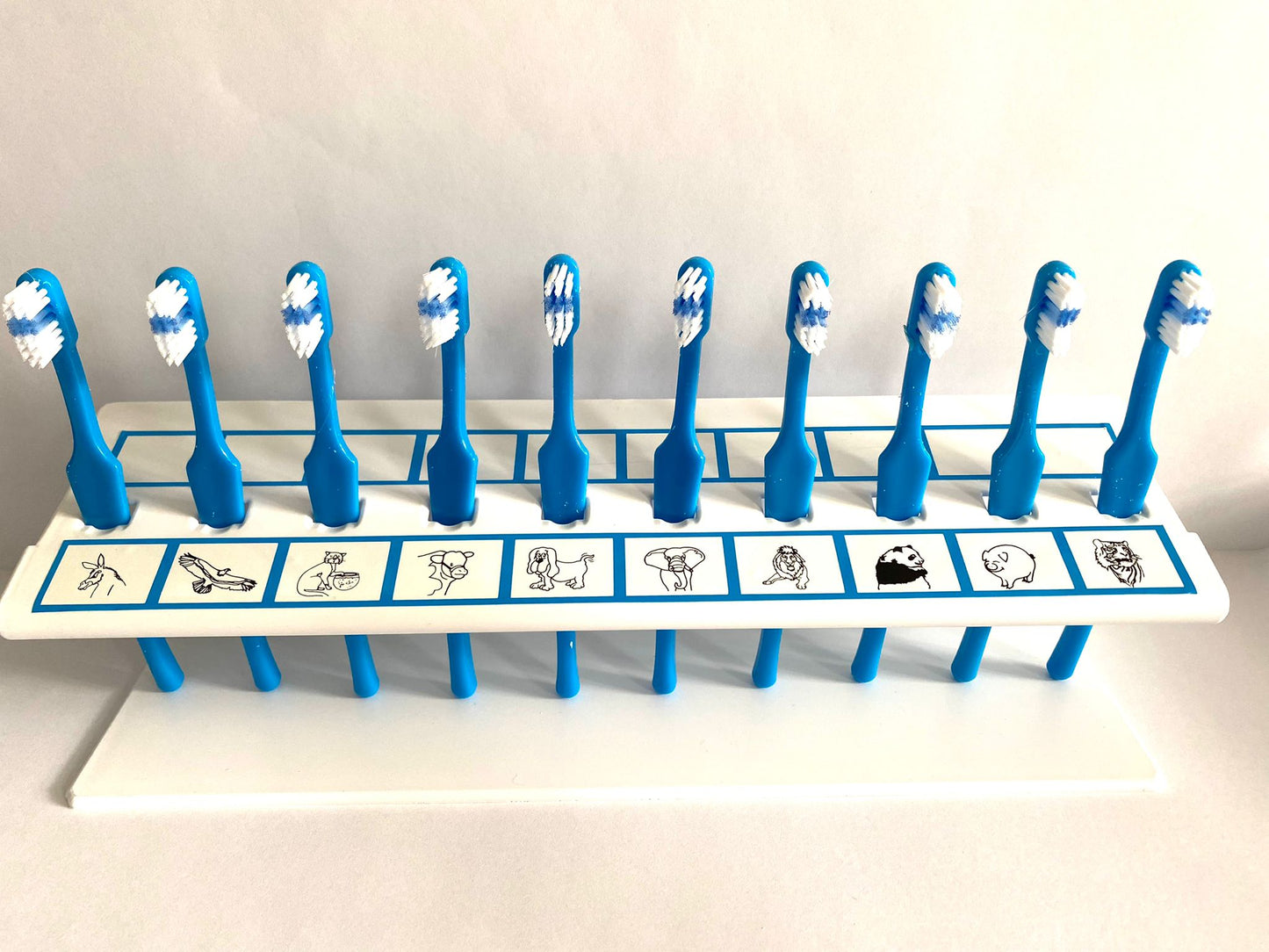 Toothbrush Rack with Animal symbols